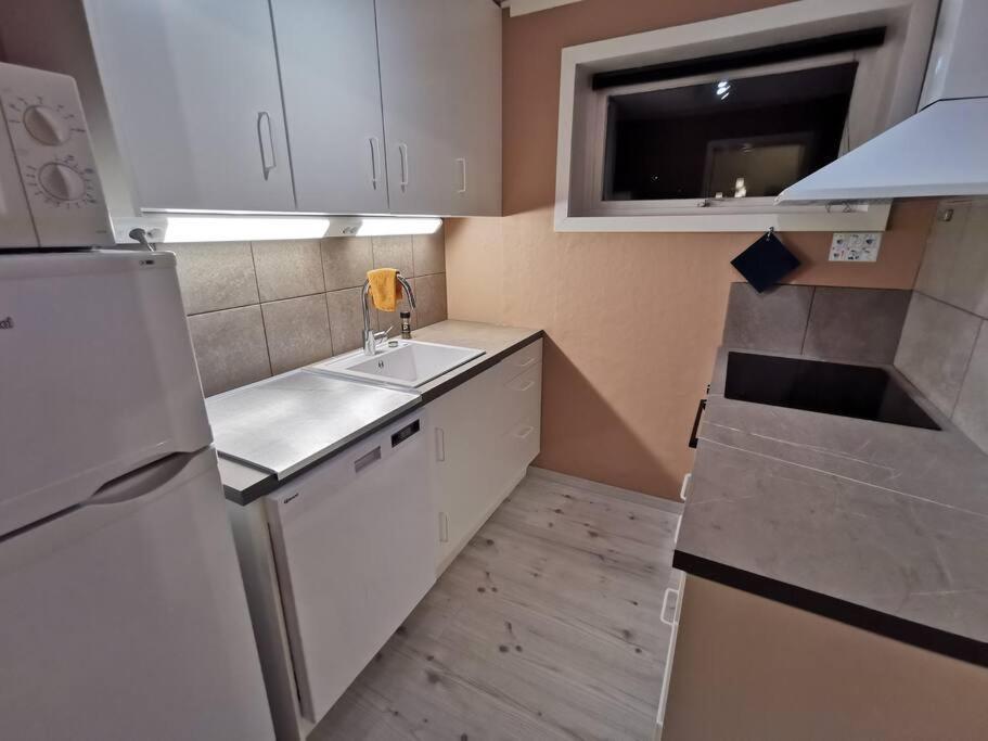 Spacious Apartment On Kvaloya Kvaloysletta Kültér fotó